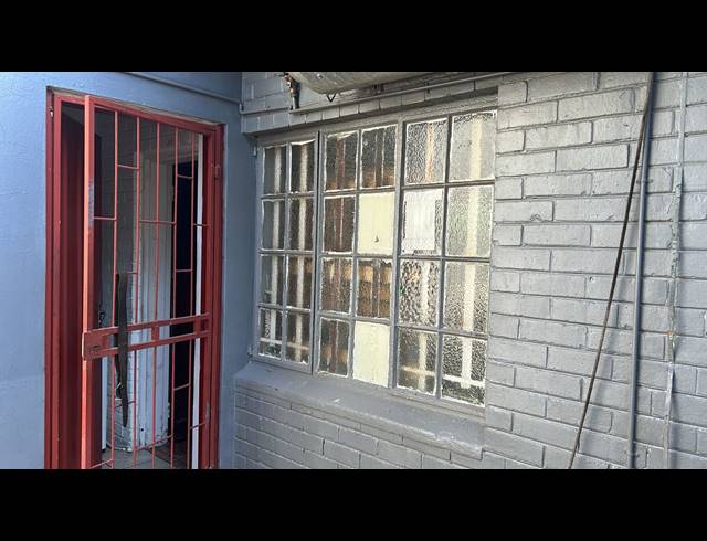 653M² BUILDING FOR SALE IN BRAKPAN CENTRAL